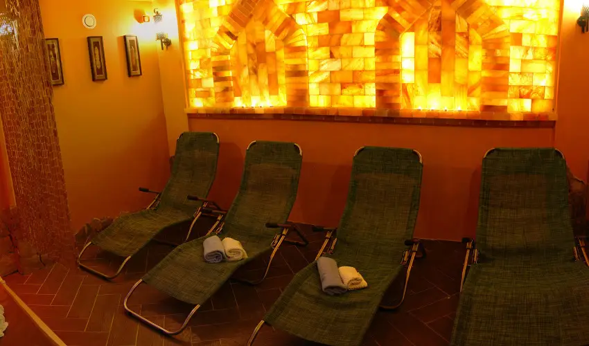 Alfa Hotel Miskolctapolca - Nyugdíjas kedvezményes árak reggelis ellátással (1 éjtől)