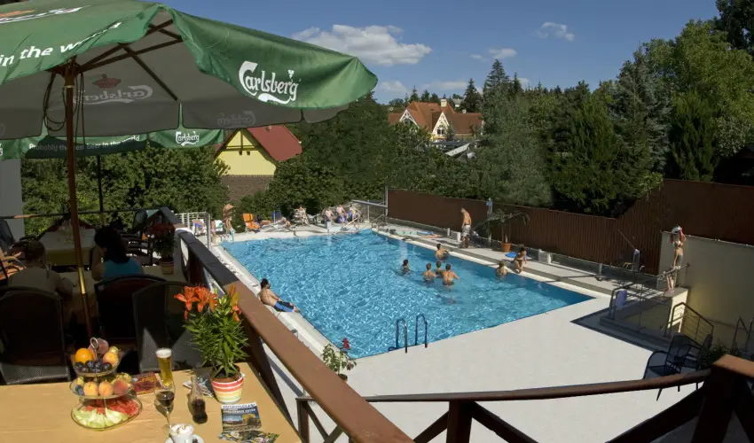 Alfa Hotel Miskolctapolca - Nyugdíjas kedvezményes árak reggelis ellátással (1 éjtől)