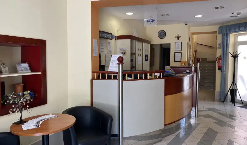 Tisza Alfa Hotel Szeged - Nyugd�jas kedvezm�nyes �rak reggelis ell�t�ssal (1 �jt�l)