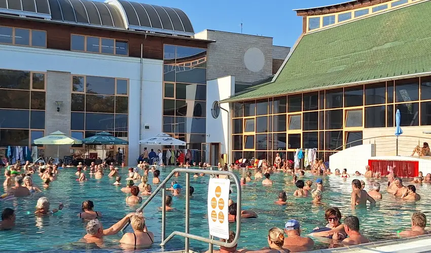 Ametiszt Hotel Hark�ny - D�li naps�t�s Hark�nyban 3=4