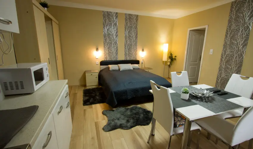 Angyal Apartman Cserkeszőlő - Nyugdíjas kedvezményes árak (1 éjtől)