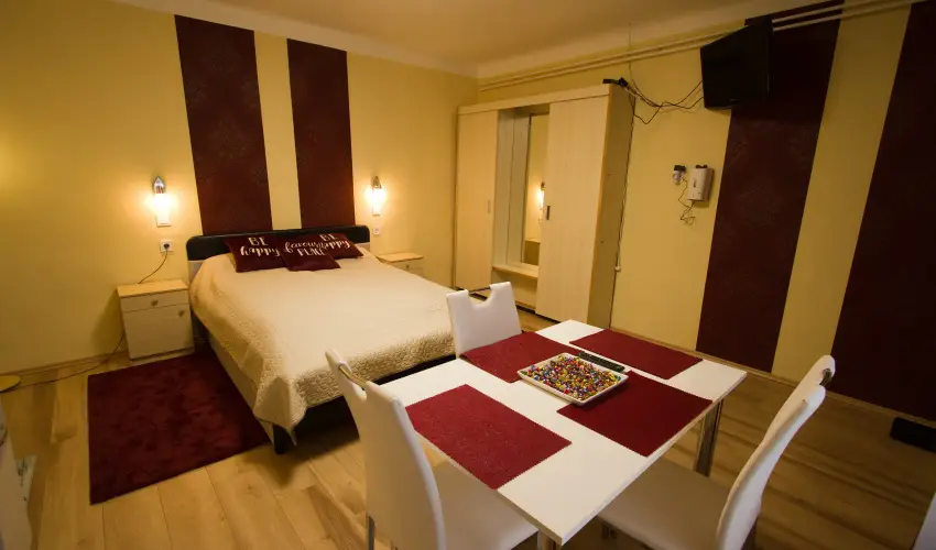 Angyal Apartman Cserkeszőlő - Nyugdíjas kedvezményes árak (1 éjtől)