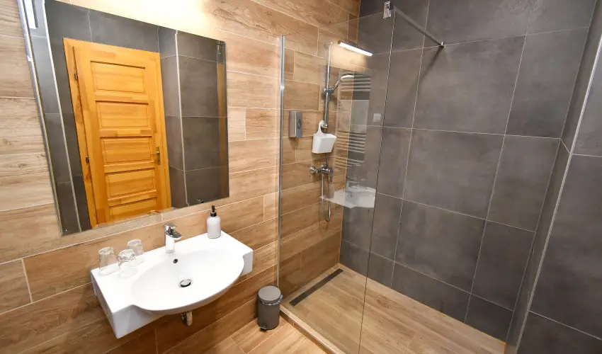 Angyal Bor�szat R�tka - Tavaszi �lm�nyh�tv�ge az Angyal Bor�szatn�l, reggelis ell�t�ssal (min. 2 �j)