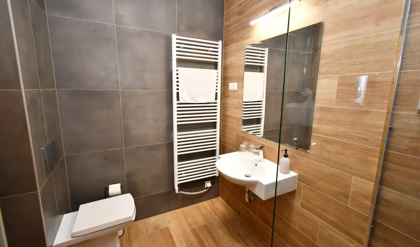 Angyal Bor�szat R�tka - Tavaszi �lm�nyh�tv�ge az Angyal Bor�szatn�l, reggelis ell�t�ssal (min. 2 �j)