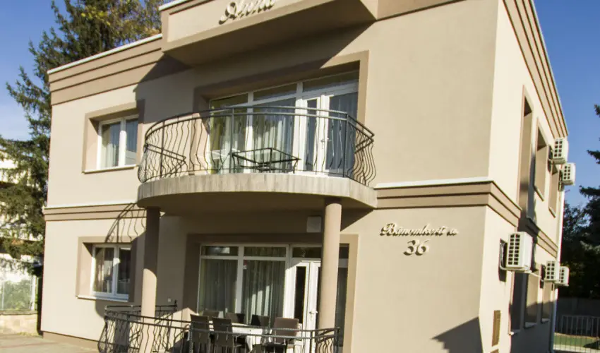 Anna Vendégház Hajdúszoboszló - Nyugdíjas kedvezményes árak (1 éjtől)