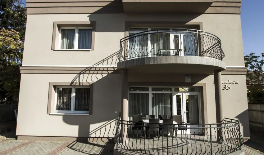 Anna Vendégház Hajdúszoboszló - Nyugdíjas kedvezményes árak (1 éjtől)