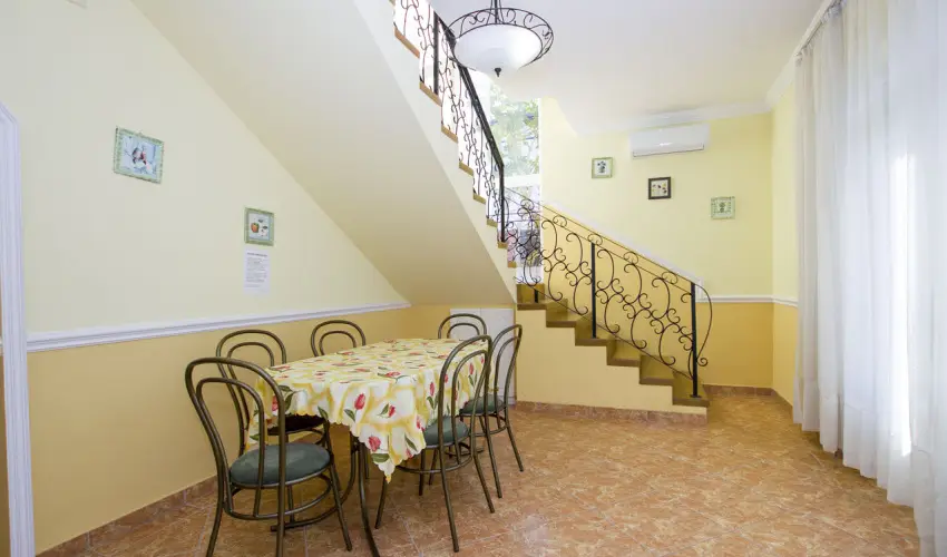 Anna Vendégház Hajdúszoboszló - Nyugdíjas kedvezményes árak (1 éjtől)