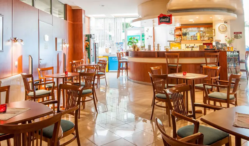 Apartman Hotel Bk, Bkfrd - Nyugdjas kedvezmnyes rak flpanzis elltssal (1 jtl)