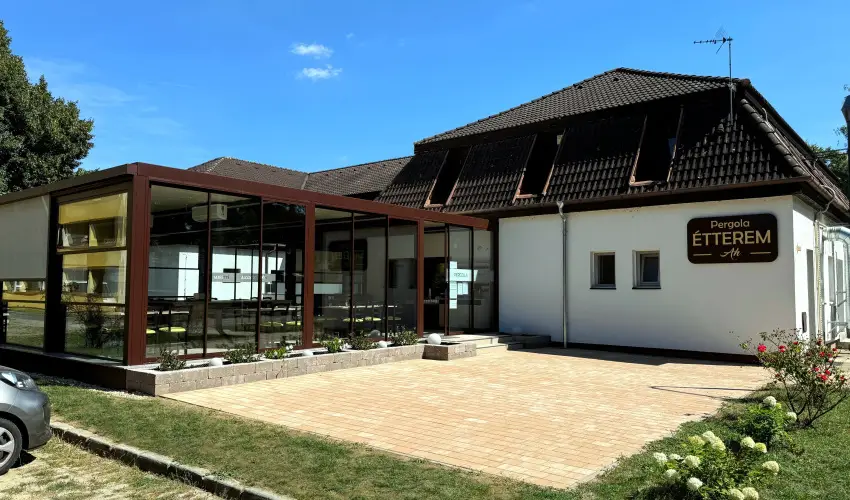 Apartman Hotel B�k, B�kf�rd� - Nyugd�jas kedvezm�nyes �rak reggelis ell�t�ssal (1 �jt�l)