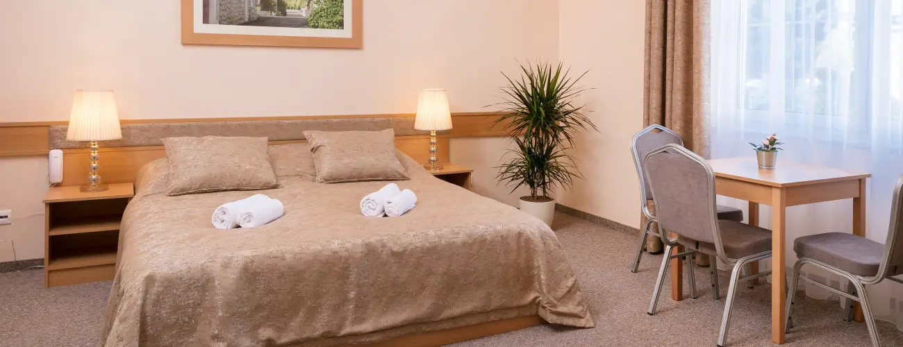 Aquasol Resort Mosonmagyarvr - Nyugdjas kedvezmnyes r reggelivel, frdbelpvel (1 jtl)