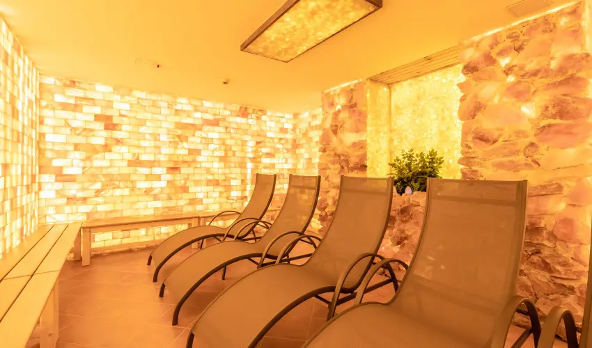 Aquasol Resort Mosonmagyarvr - Nyugdjas kedvezmnyes r reggelivel, frdbelpvel (1 jtl)