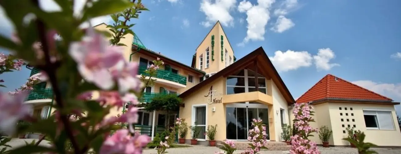 Aquatherm Hotel Zalakaros - Májusi wellness akció (min. 2 éj)