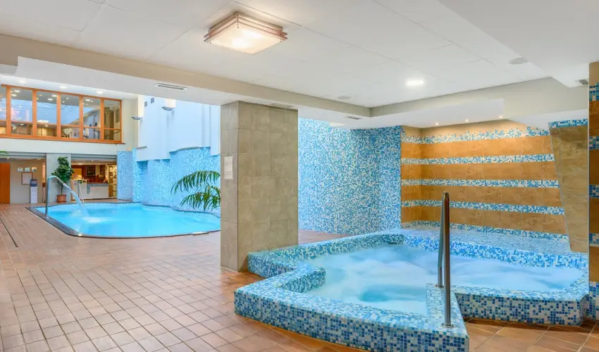 Aranyhomok Business & Wellness Hotel Kecskemét - Nyugdíjas kedvezményes árak reggelis ellátással (1 éjtől)