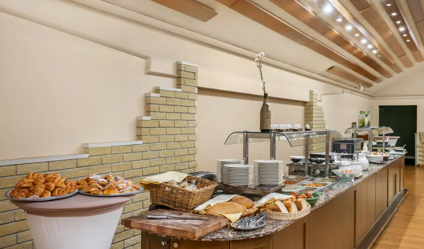 Aranyhomok Business & Wellness Hotel Kecskemét - Nyugdíjas kedvezményes árak reggelis ellátással (1 éjtől)