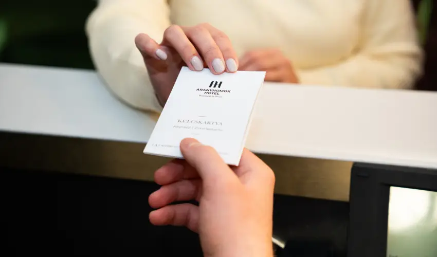 Aranyhomok Hotel Business & Relax Kecskem�t - El�refizet�si kedvezm�ny f�lpanzi�s ell�t�ssal (1 �jt�l)