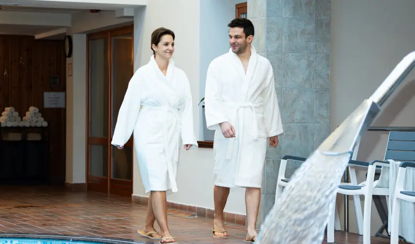 Aranyhomok Hotel Business & Relax Kecskem�t - El�refizet�si kedvezm�ny f�lpanzi�s ell�t�ssal (1 �jt�l)