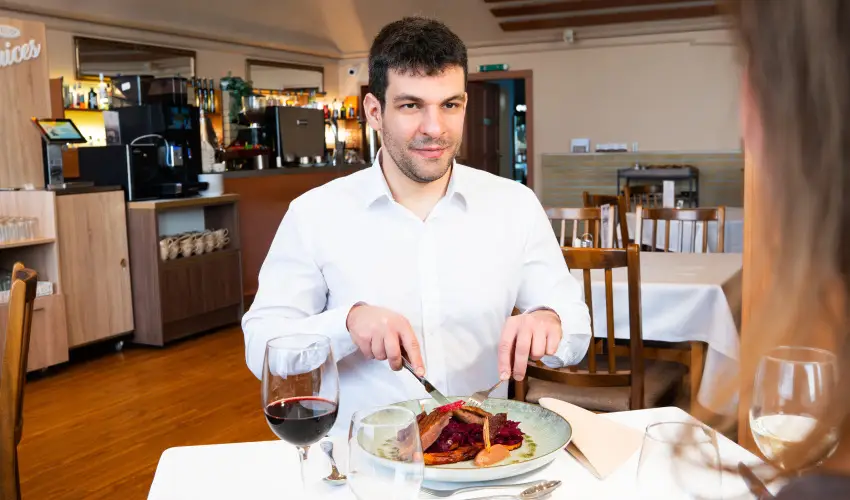 Aranyhomok Hotel Business & Relax Kecskem�t - El�refizet�si kedvezm�ny reggelis ell�t�ssal (1 �jt�l)