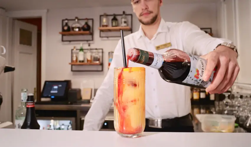 Aranyhomok Hotel Business & Relax Kecskem�t - El�refizet�si kedvezm�ny reggelis ell�t�ssal (1 �jt�l)