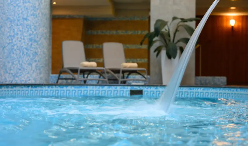 Aranyhomok Hotel Business & Relax Kecskem�t - El�refizet�si kedvezm�ny teljes ell�t�ssal (1 �jt�l)