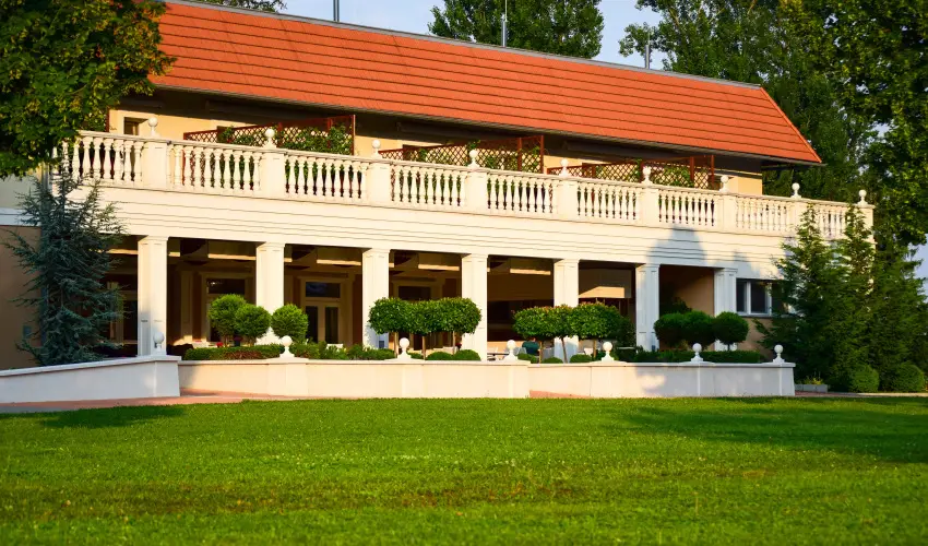 Arcanum Hotel Bkscsaba - Tavaszi breds (min. 2 j)