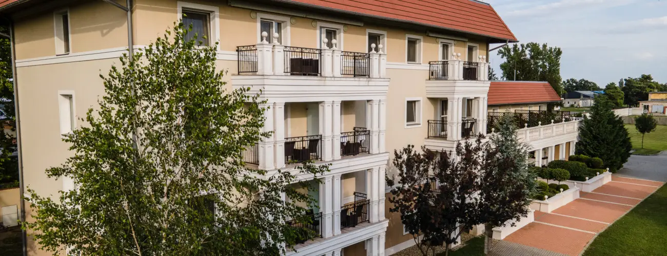 Arcanum Hotel Bkscsaba - Lovagls Bkscsabn, frdbelpvel (min. 2 j)