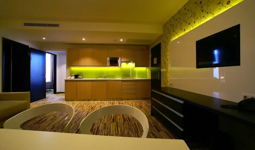 Art Hotel Szeged Szeged - El�refizet�si kedvezm�ny (1 �jt�l)