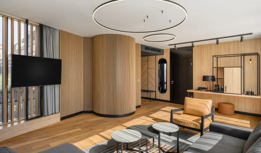 Art Hotel Szeged Szeged - El�refizet�si kedvezm�ny reggelivel (1 �jt�l)
