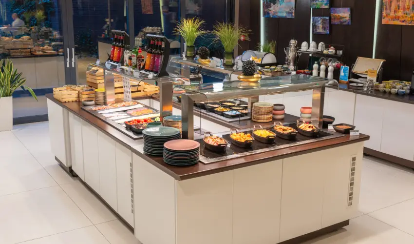 Art Hotel Szeged Szeged - El�refizet�si kedvezm�ny reggelivel (1 �jt�l)