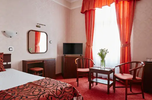 Astoria Hotel �s �tterem, Balatonf�red