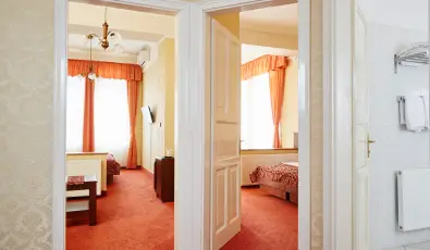 Astoria Hotel �s �tterem Balatonf�red