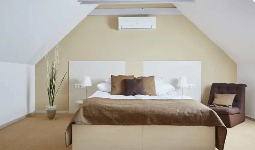 Astoria Hotel �s �tterem Balatonf�red - Nyugd�jas kedvezm�nyes �rak f�lpanzi�s ell�t�ssal (1 �jt�l)