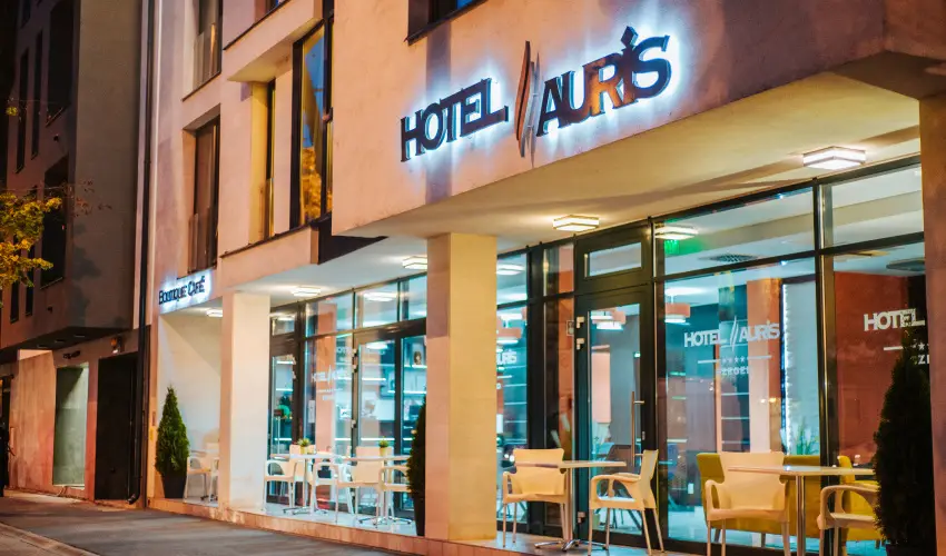 Auris Hotel Szeged Szeged - Nyugd�jas kedvezm�nyes �rak (1 �jt�l)