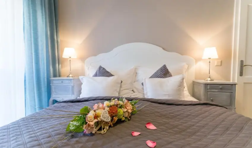 Aurora Vendghz Hvz - Kt jszaks ajnlat