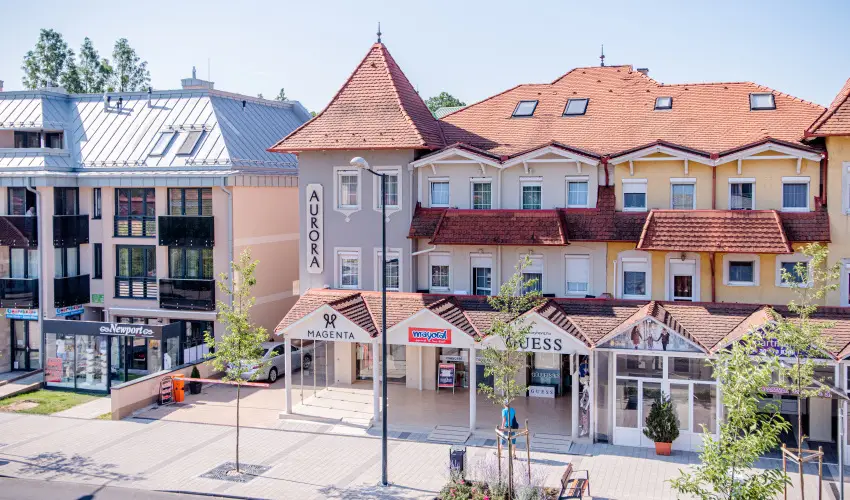 Aurora Vendghz Hvz - Kt jszaks ajnlat