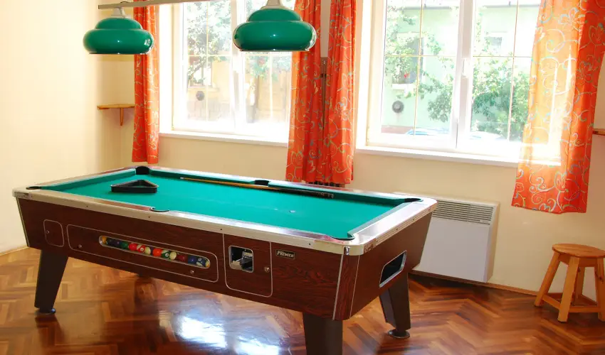 Bacchus Panzi Eger - Nyugdjas kedvezmnyes rak reggelis elltssal (1 jtl)