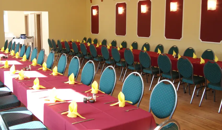 Bacchus Panzi Eger - Nyugdjas kedvezmnyes rak reggelis elltssal (1 jtl)