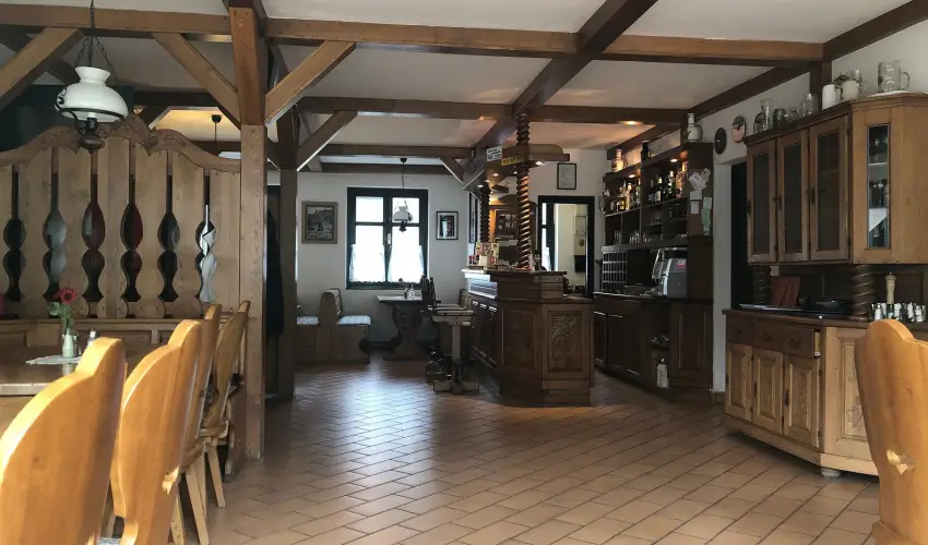 Bacchus Panzi Eger - Nyugdjas kedvezmnyes rak reggelis elltssal (1 jtl)