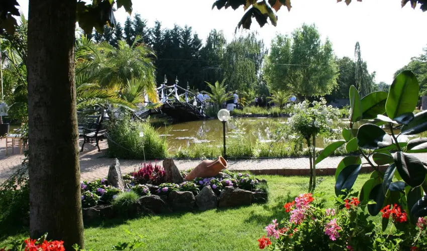 Bagolyvr Inrcs Inrcs - Wellness dls Budapest mellett (1 jtl)