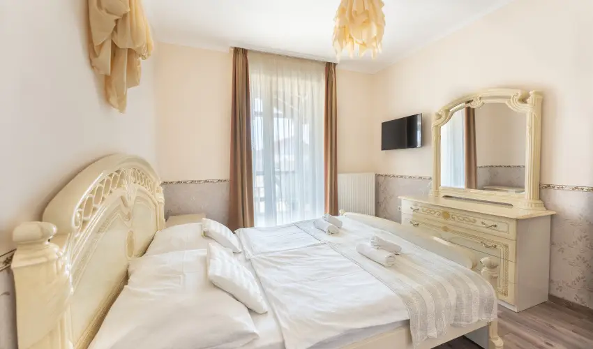 Bagolyvr Inrcs Inrcs - Wellness dls Budapest mellett (1 jtl)