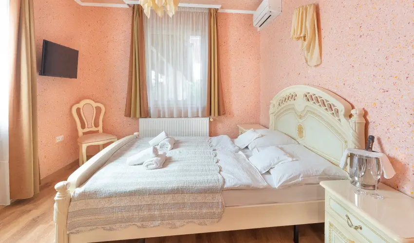 Bagolyvr Inrcs Inrcs - Wellness dls Budapest mellett (1 jtl)