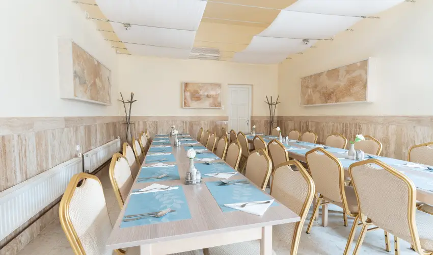 Bagolyvr Inrcs Inrcs - Wellness dls Budapest mellett (1 jtl)