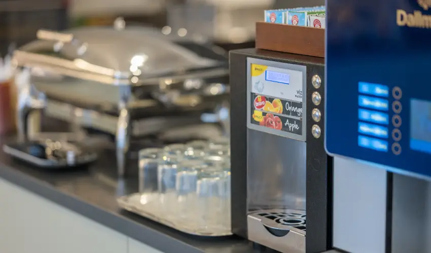 Baross City Hotel Budapest - Nyugdjas kedvezmnyes rak reggelis elltssal