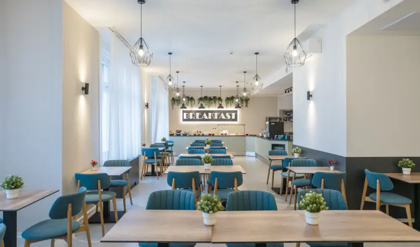 Baross City Hotel Budapest - Nyugdjas kedvezmnyes rak reggelis elltssal