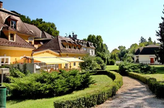 Batthy�ny Kast�lysz�ll� - Senior h�tk�znapok (min. 3 �j)