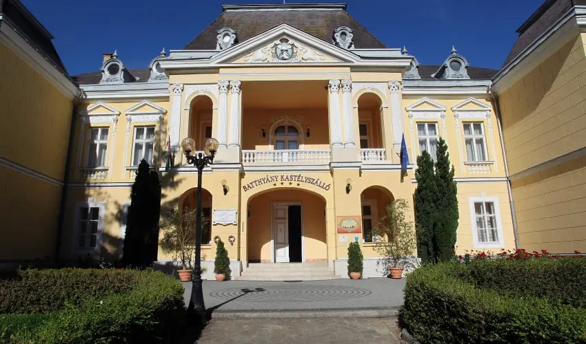 Batthyny Kastlyszll Zalacsny - Nyugdjas kedvezmnyes rak flpanzis elltssal (1 jtl)