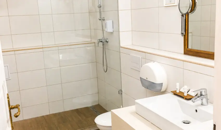 Batthy�ny Kast�lysz�ll� Zalacs�ny - F�lpanzi�s aj�nlat teljes el�refizet�ssel (1 �jt�l)