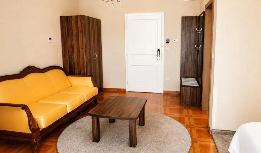 Batthy�ny Kast�lysz�ll� Zalacs�ny - F�lpanzi�s aj�nlat teljes el�refizet�ssel (1 �jt�l)