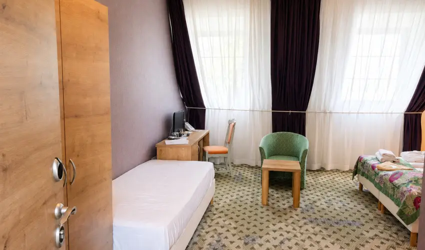 Batthy�ny Kast�lysz�ll� Zalacs�ny - F�lpanzi�s aj�nlat teljes el�refizet�ssel (1 �jt�l)