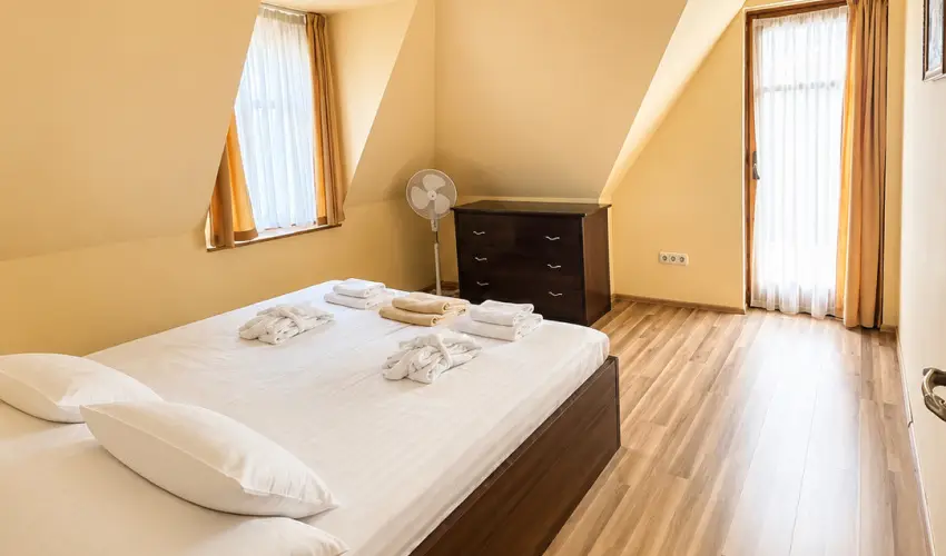 Batthy�ny Kast�lysz�ll� Zalacs�ny - F�lpanzi�s aj�nlat teljes el�refizet�ssel (1 �jt�l)
