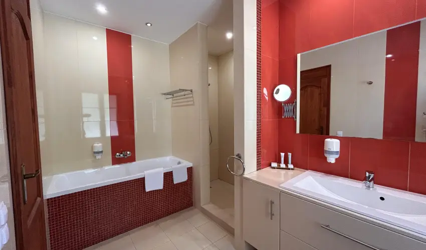 Batthy�ny Kast�lysz�ll� Zalacs�ny - F�lpanzi�s aj�nlat teljes el�refizet�ssel (1 �jt�l)